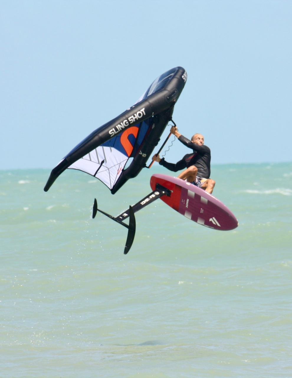 Aulas de kitesurf para crianças